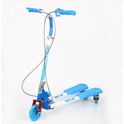 供应正东三轮蛙式双刹脚踏滑板车