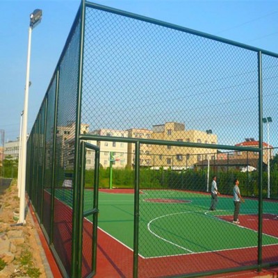 深圳户外体育场勾花网 笼式足球篮球场围栏网网球围网