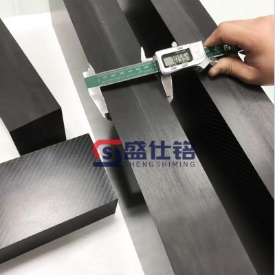 碳板定制加工 高强度复合材料斜纹30mm厚碳纤维板加工