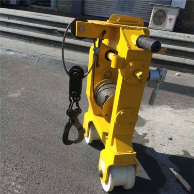 SLY-3型多功能拉轨机重量轻 下道快 外形设计科学