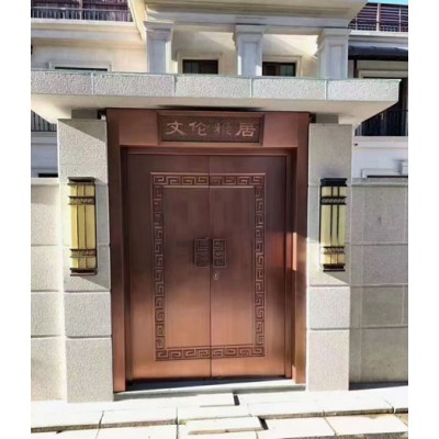 铜门主要安装在高端住宅入户、景区/文旅建筑主入口铜门