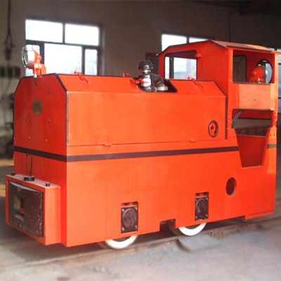 CCG10型防爆柴油机车机动灵活 操作方便、工作舒服